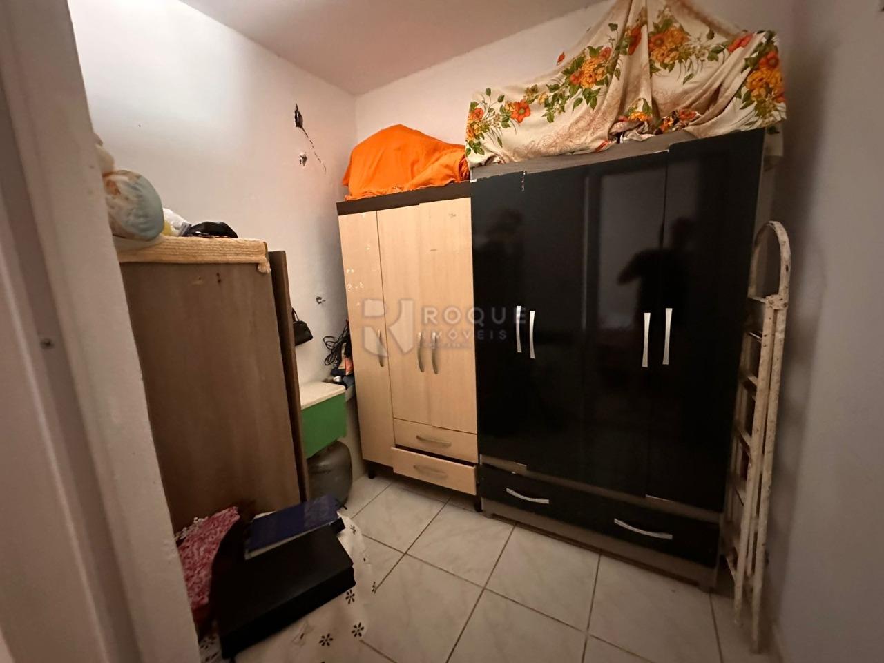 Casa Residencial à venda no bairro Geada: WC SUITE CASA FUNDOS 