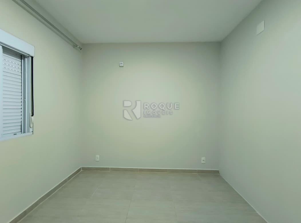 Apartamento para aluguel no bairro Chácaras Antonieta: Dormitório 02