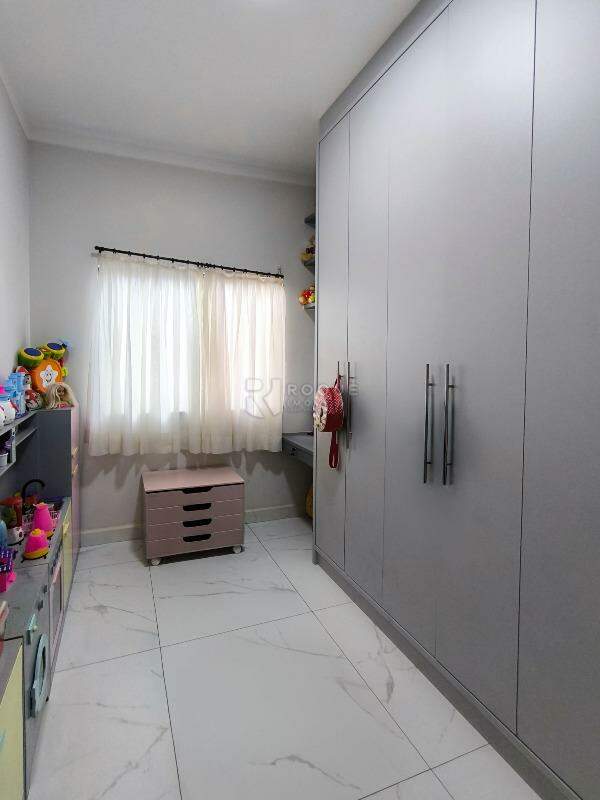 Casa Residencial à venda no bairro Jardim Real Park: DORMITÓRIO 1