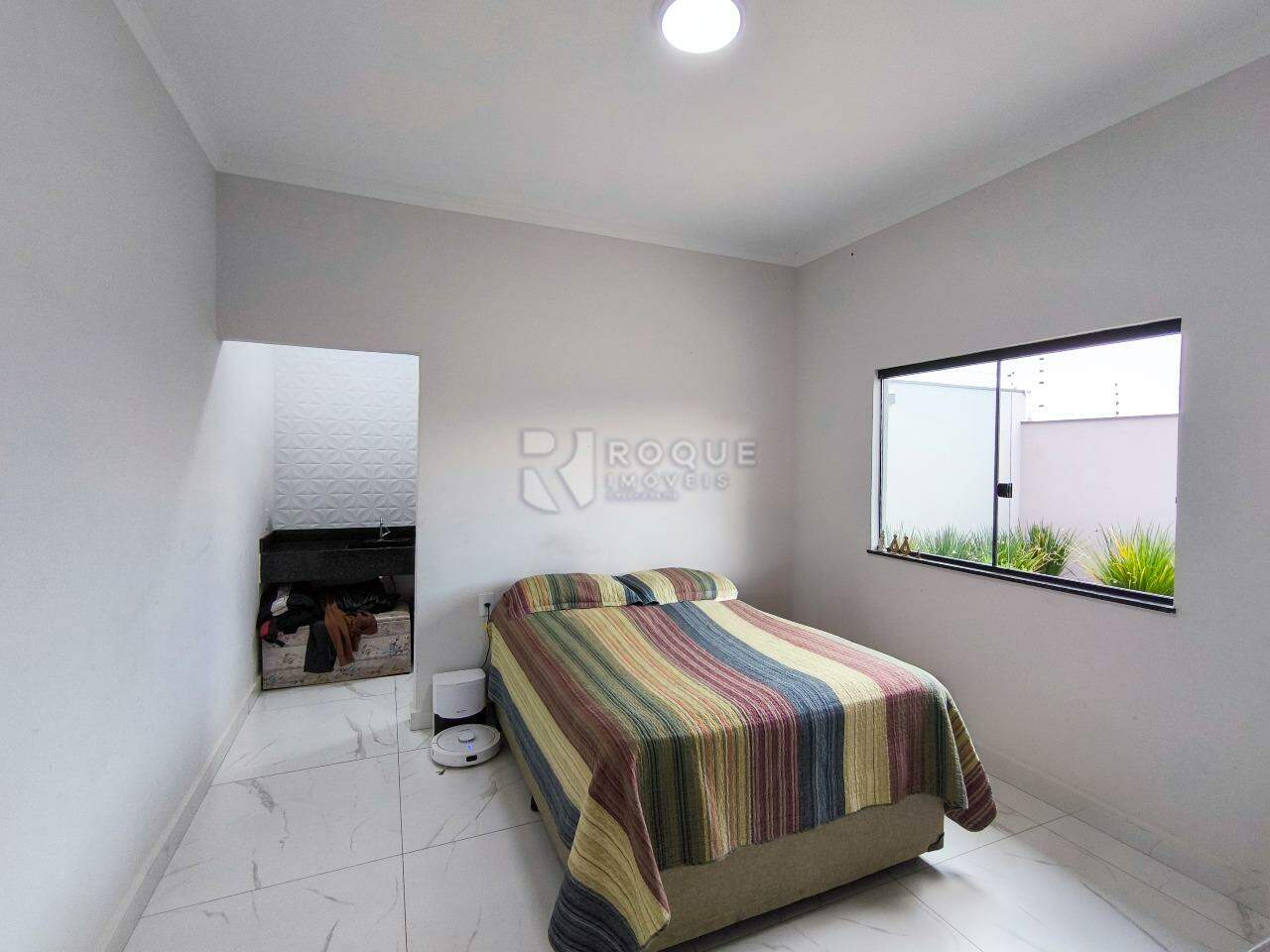 Casa Residencial à venda no bairro Jardim Real Park: SUÍTE
