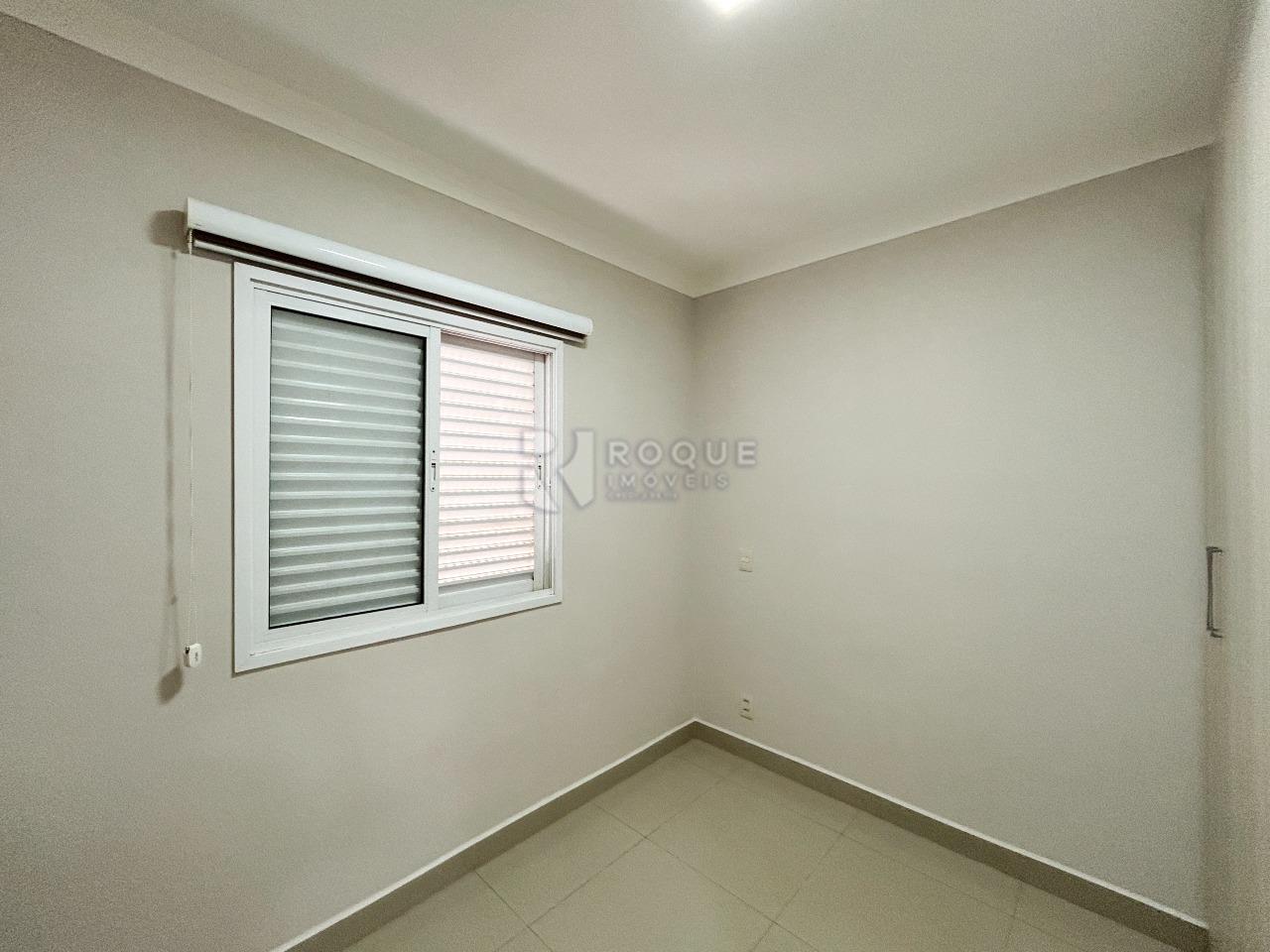 Apartamento para aluguel no bairro Desmembramento Oscar Antonio Breda: Dormitório 1