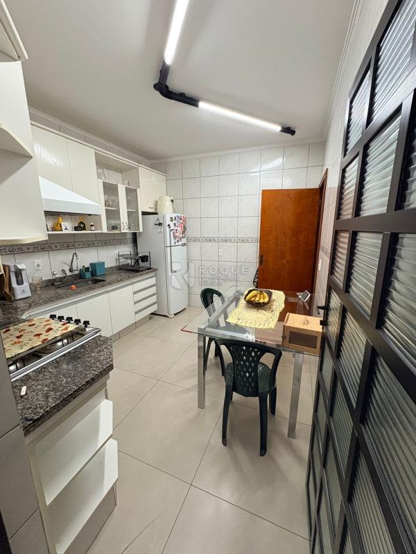 Casa Residencial à venda no bairro Jardim Santa Luiza: 