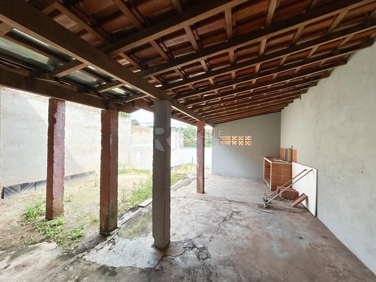 Casa Residencial para aluguel no bairro Parque Hippolyto: Rancho 