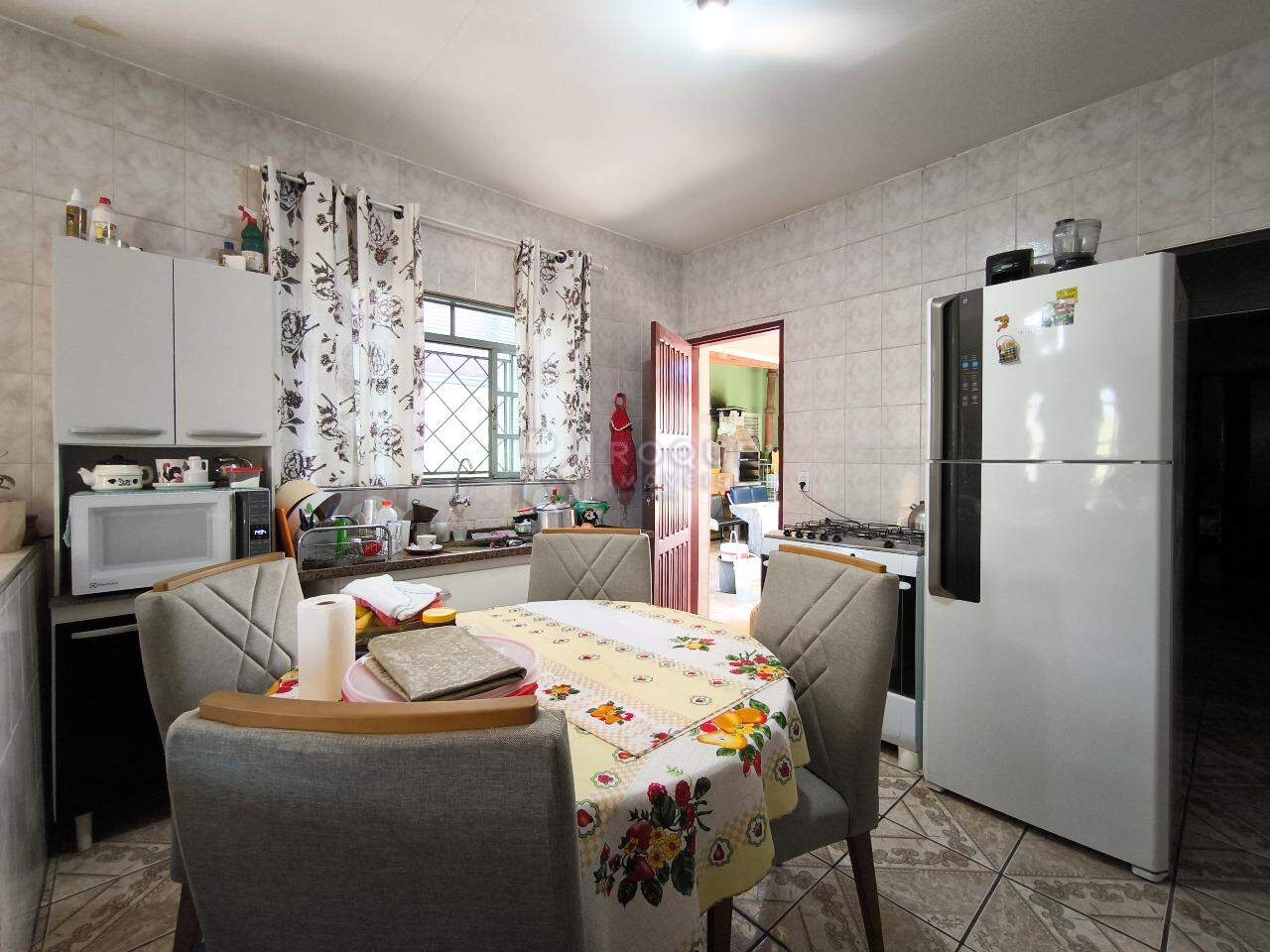 Casa Residencial à venda no bairro Jardim Residencial Santa Amália: COZINHA