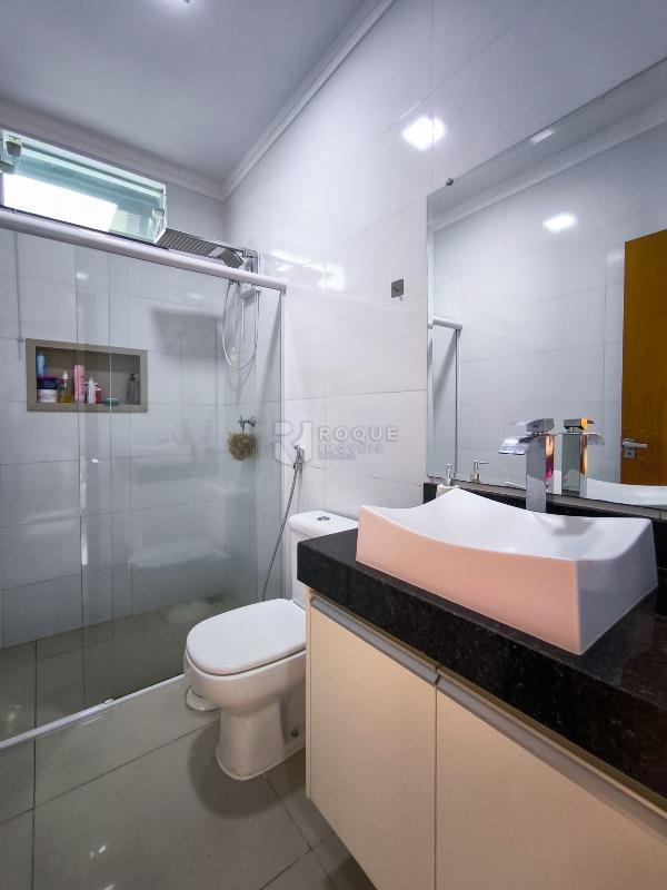 Casa Residencial à venda no bairro Jardim Porto Real IV: WC SUÍTE