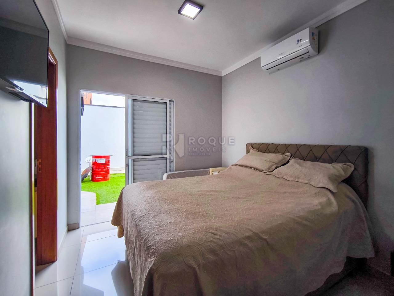 Casa Residencial à venda no bairro Jardim Porto Real IV: SUÍTE