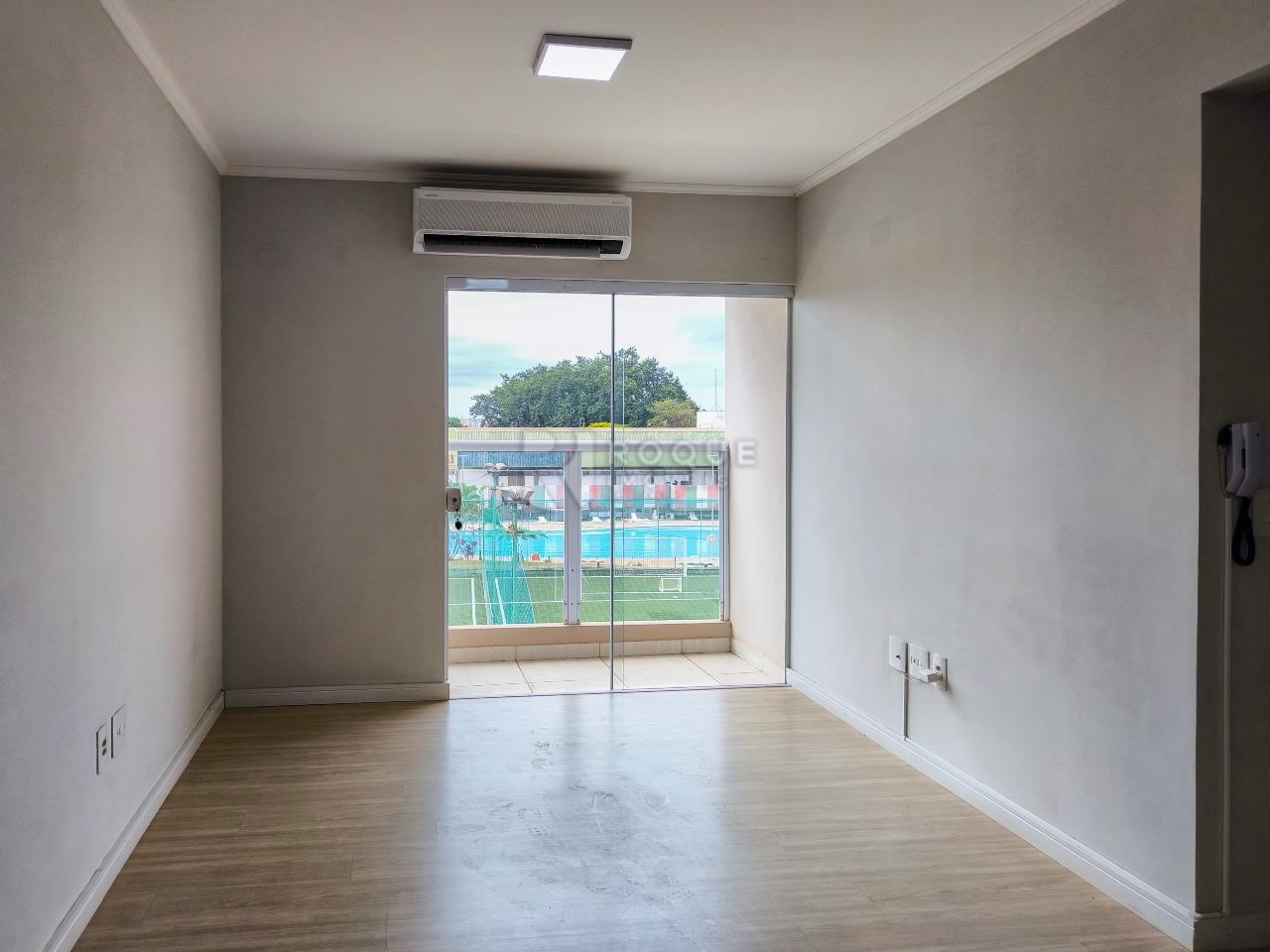 Apartamento à venda no bairro Jardim São Roque: SALA DE ESTAR