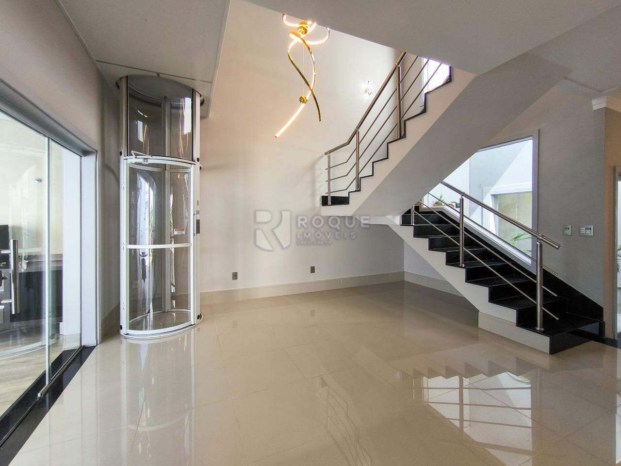 Casa em condomínio à venda no bairro Jardim Residencial Flora: SALA DE JANTAR