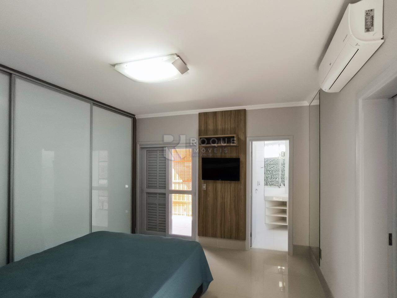 Casa em condomínio à venda no bairro Jardim Residencial Flora: SUÍTE 1