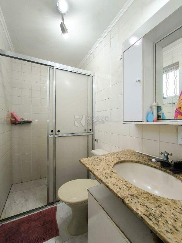 Apartamento à venda no bairro Vila Castelar: BANHEIRO SOCIAL