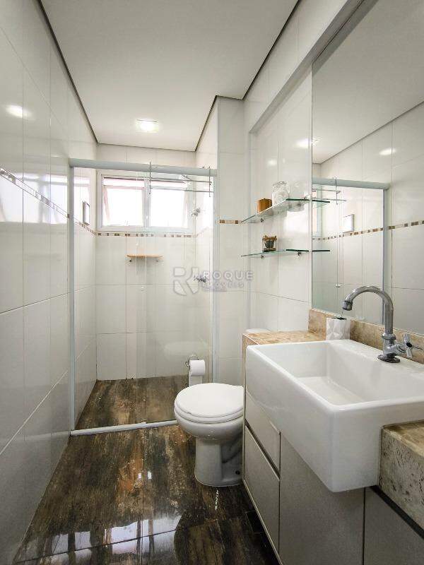Apartamento à venda no bairro Jardim Residencial Francisco Cruãnes: BANHEIRO SOCIAL