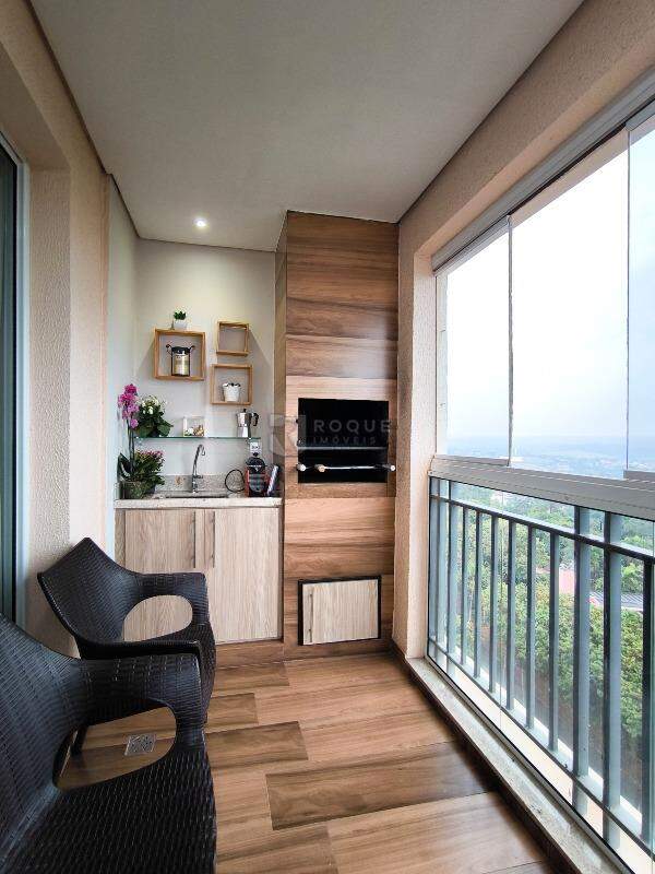 Apartamento à venda no bairro Jardim Residencial Francisco Cruãnes: SACADA GOURMET