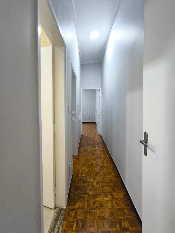 Casa Residencial para aluguel no bairro Cidade Jardim: CORREDOR INTERNO