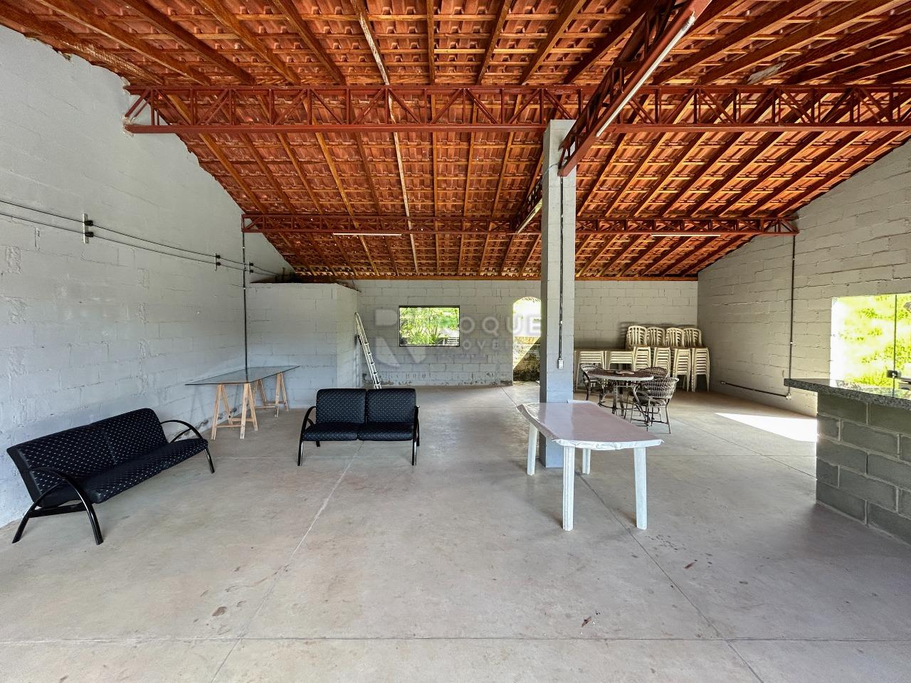 Chácara à venda no bairro Pires de Cima: Salão de festa