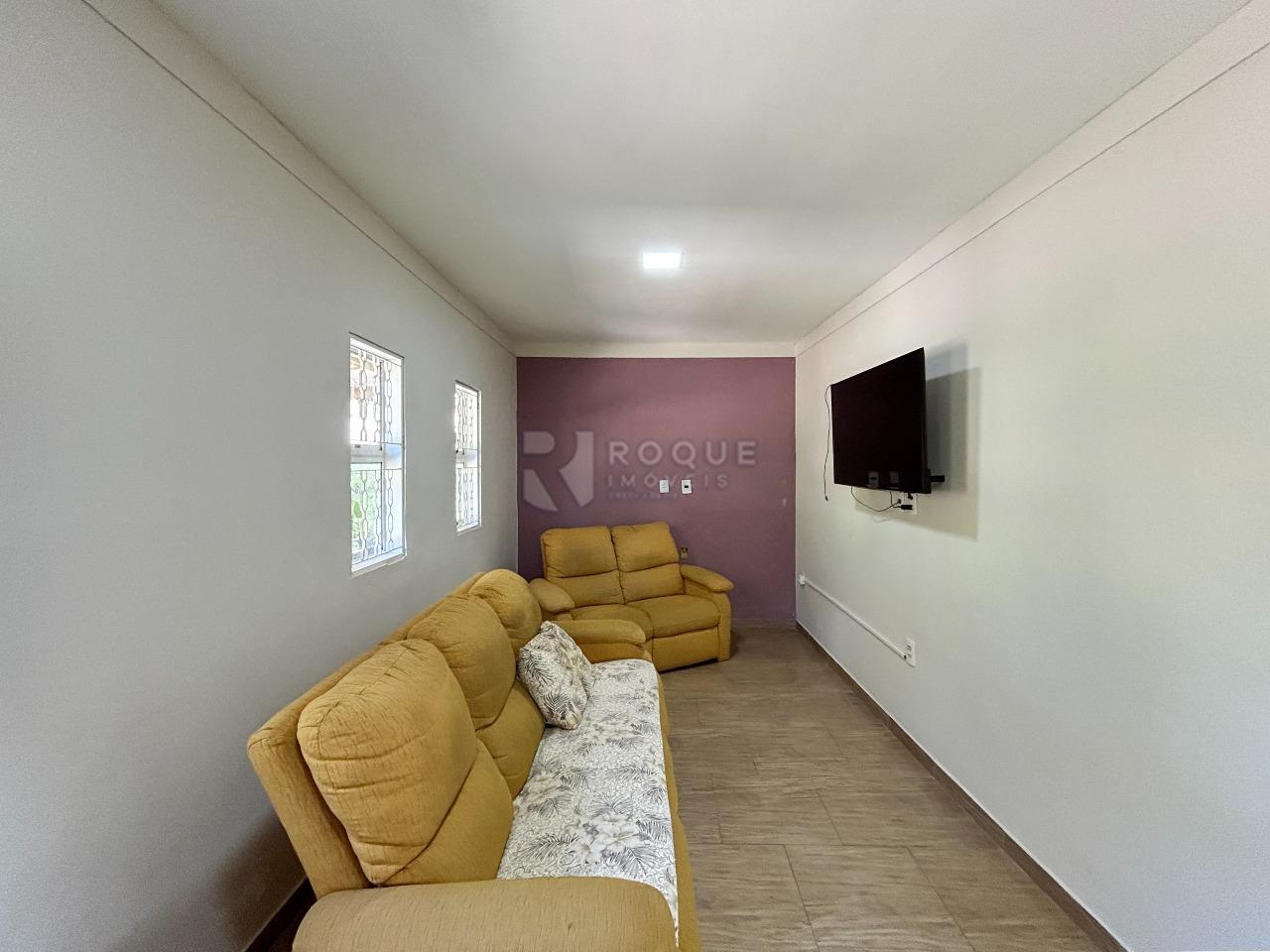 Chácara à venda no bairro Pires de Cima: Sala 