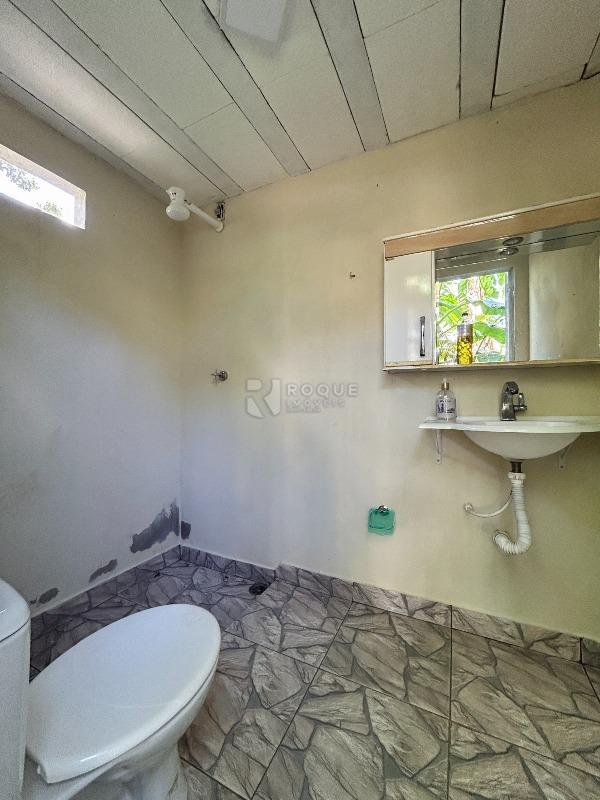 Chácara à venda no bairro Pires de Cima: WC social externo