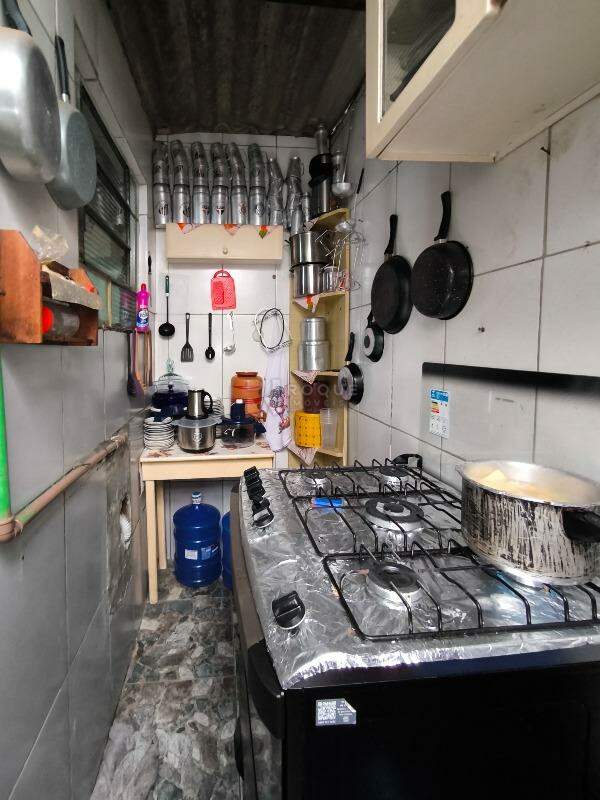 Casa Residencial à venda no bairro Parque Residencial Abílio Pedro: COZINHA