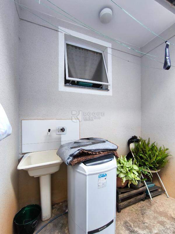 Casa Residencial à venda no bairro Jardim Primavera: LAVANDERIA