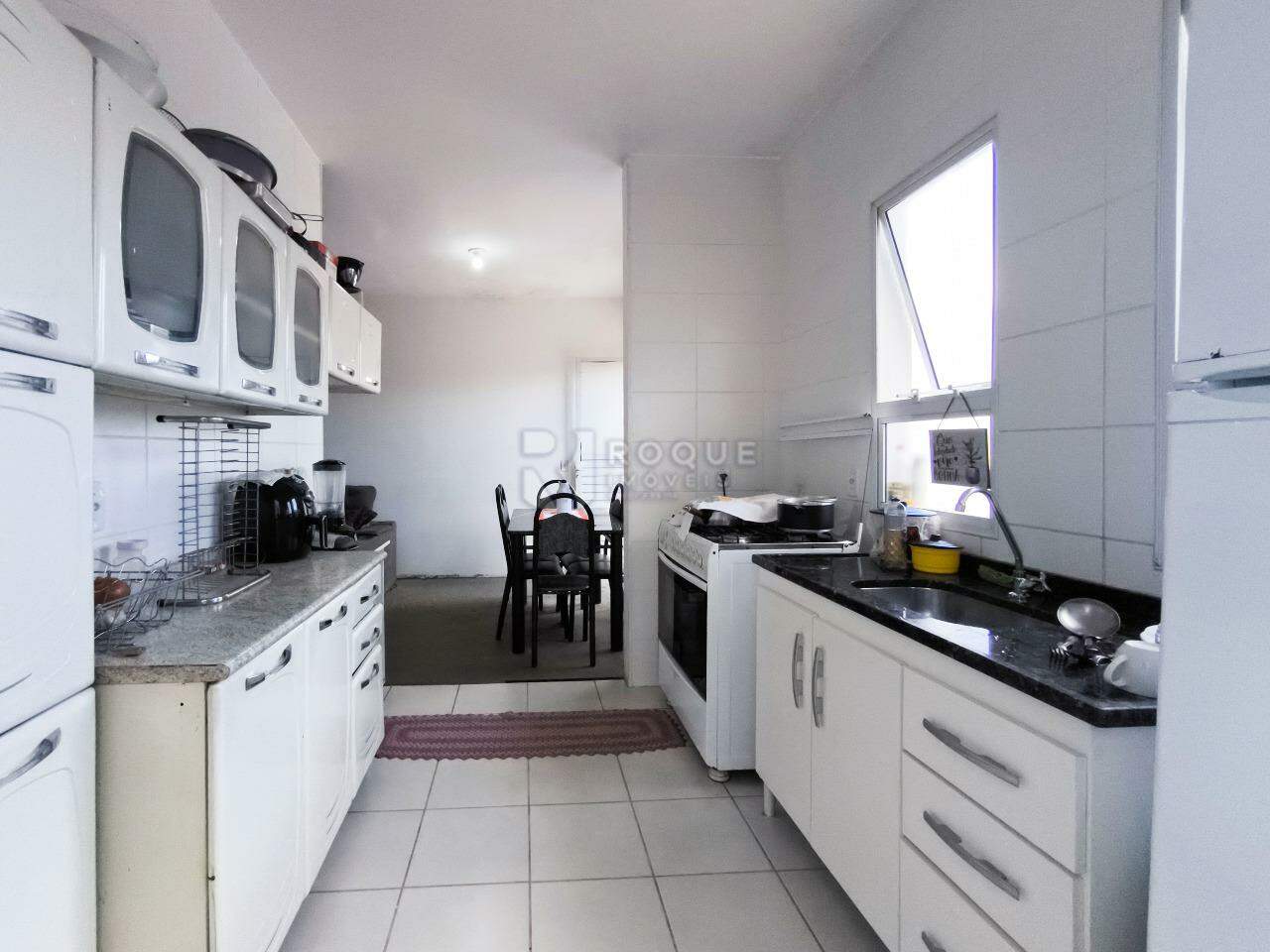 Casa Residencial à venda no bairro Jardim Primavera: COZINHA
