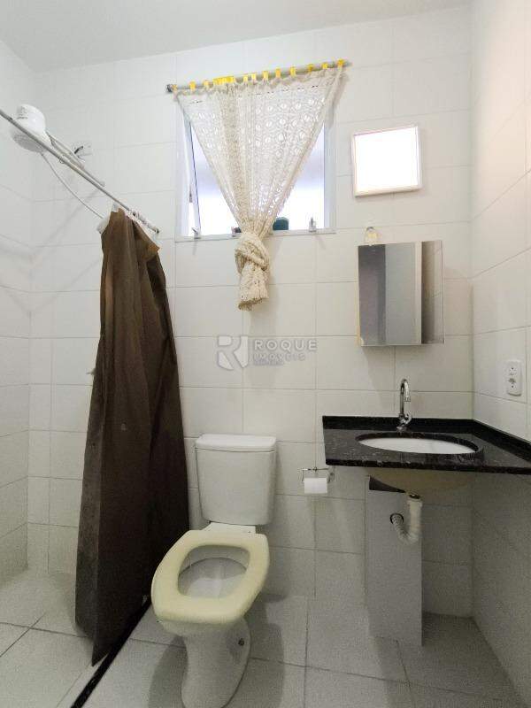 Casa Residencial à venda no bairro Jardim Primavera: BANHEIRO SOCIAL