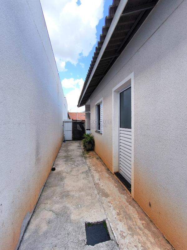 Casa Residencial à venda no bairro Jardim Primavera: LATERAL EXTERNA