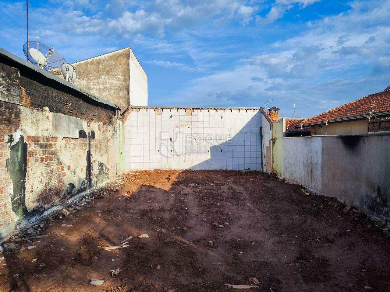 Terreno à venda no bairro Jardim das Palmeiras: 