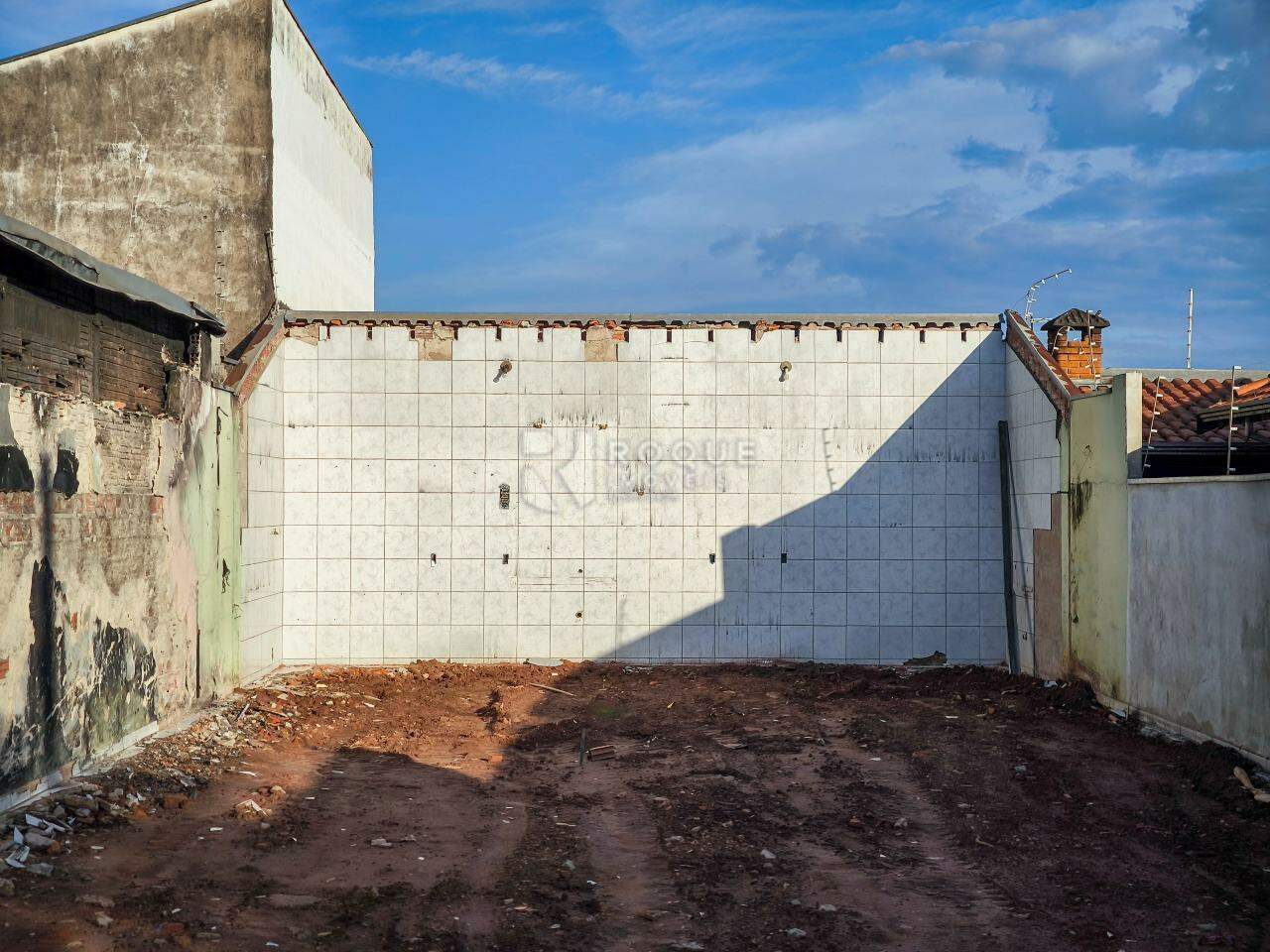 Terreno à venda no bairro Jardim das Palmeiras: 