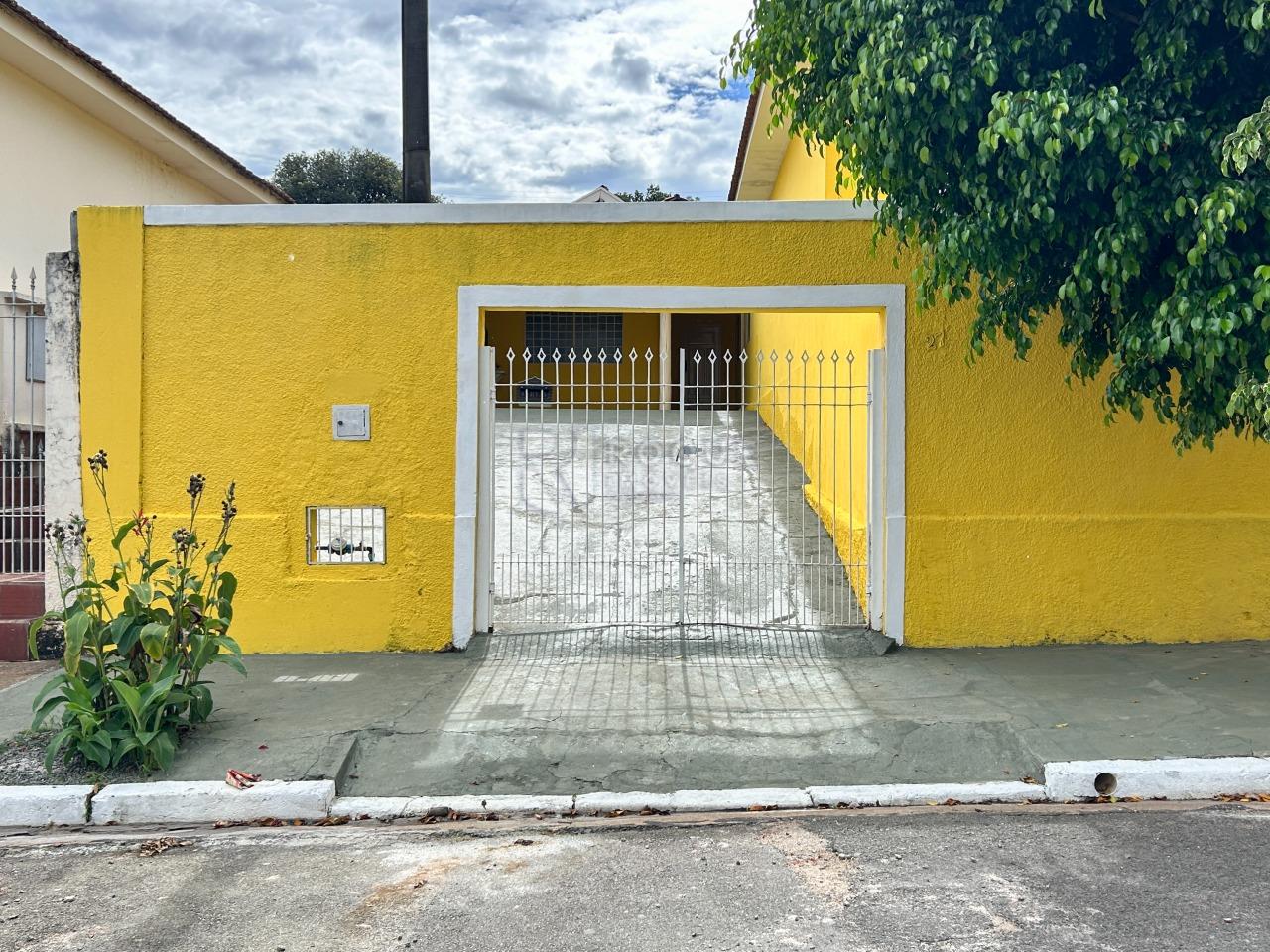 Casa Residencial para aluguel no bairro Vila Rocha: Fachada 