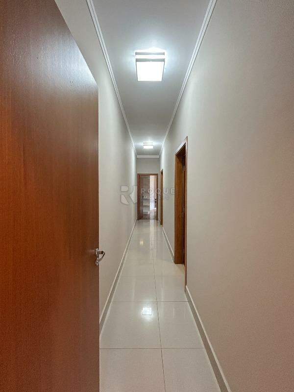 Casa em condomínio para aluguel no bairro Parque Residencial Roland: Hall 