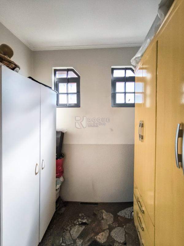 Casa em condomínio à venda no bairro Jardim Florença: DESPEJO