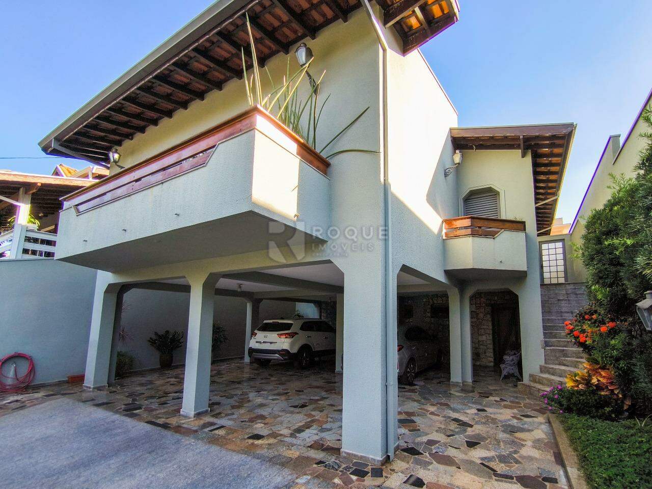 Casa em condomínio à venda no bairro Jardim Florença: FRENTE