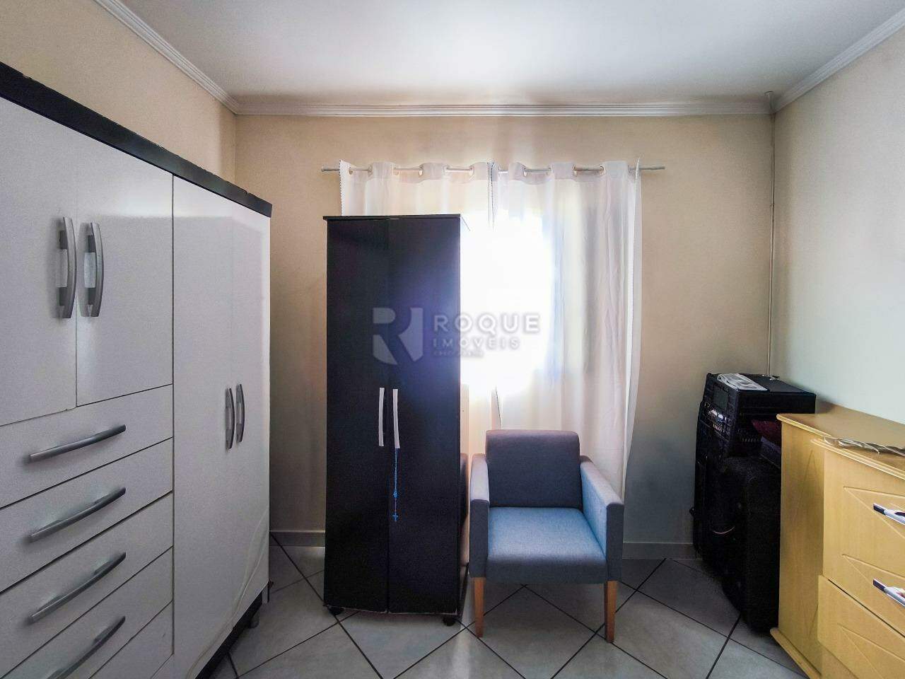 Casa Residencial à venda no bairro Jardim Nova Suiça: DORMITÓRIO