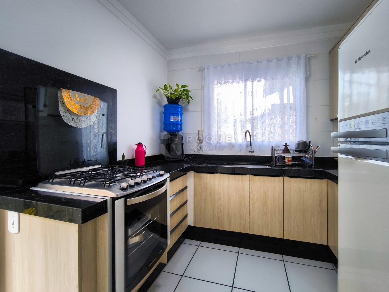 Casa em condomínio à venda no bairro Residencial Itamaracá: COZINHA