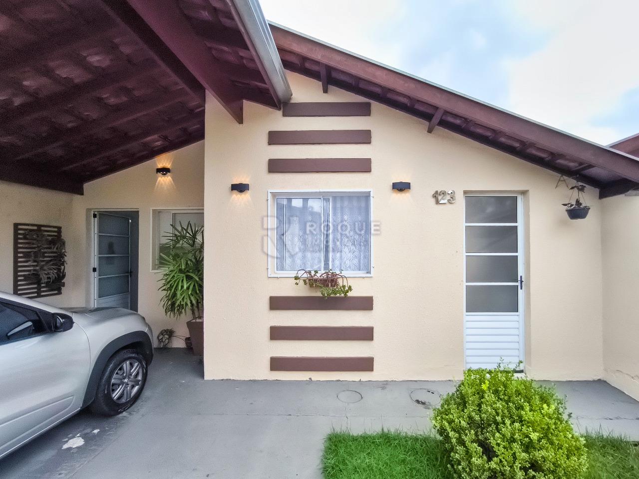 Casa em condomínio à venda no bairro Residencial Itamaracá: FRENTE