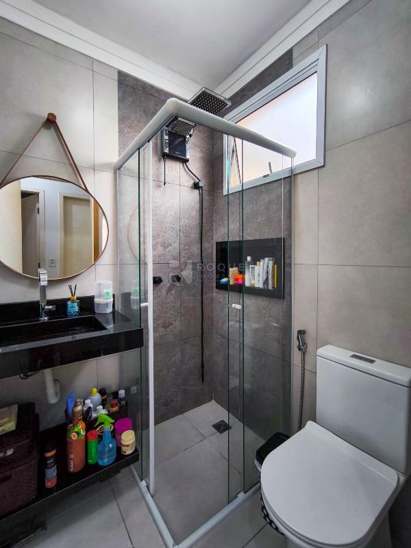 Casa em condomínio à venda no bairro Residencial Itamaracá: BANHEIRO SOCIAL