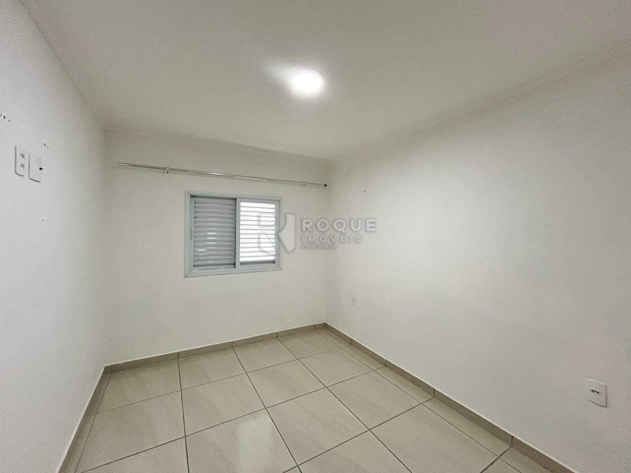 Apartamento à venda no bairro Jardim Ouro Verde: Dormitório 2