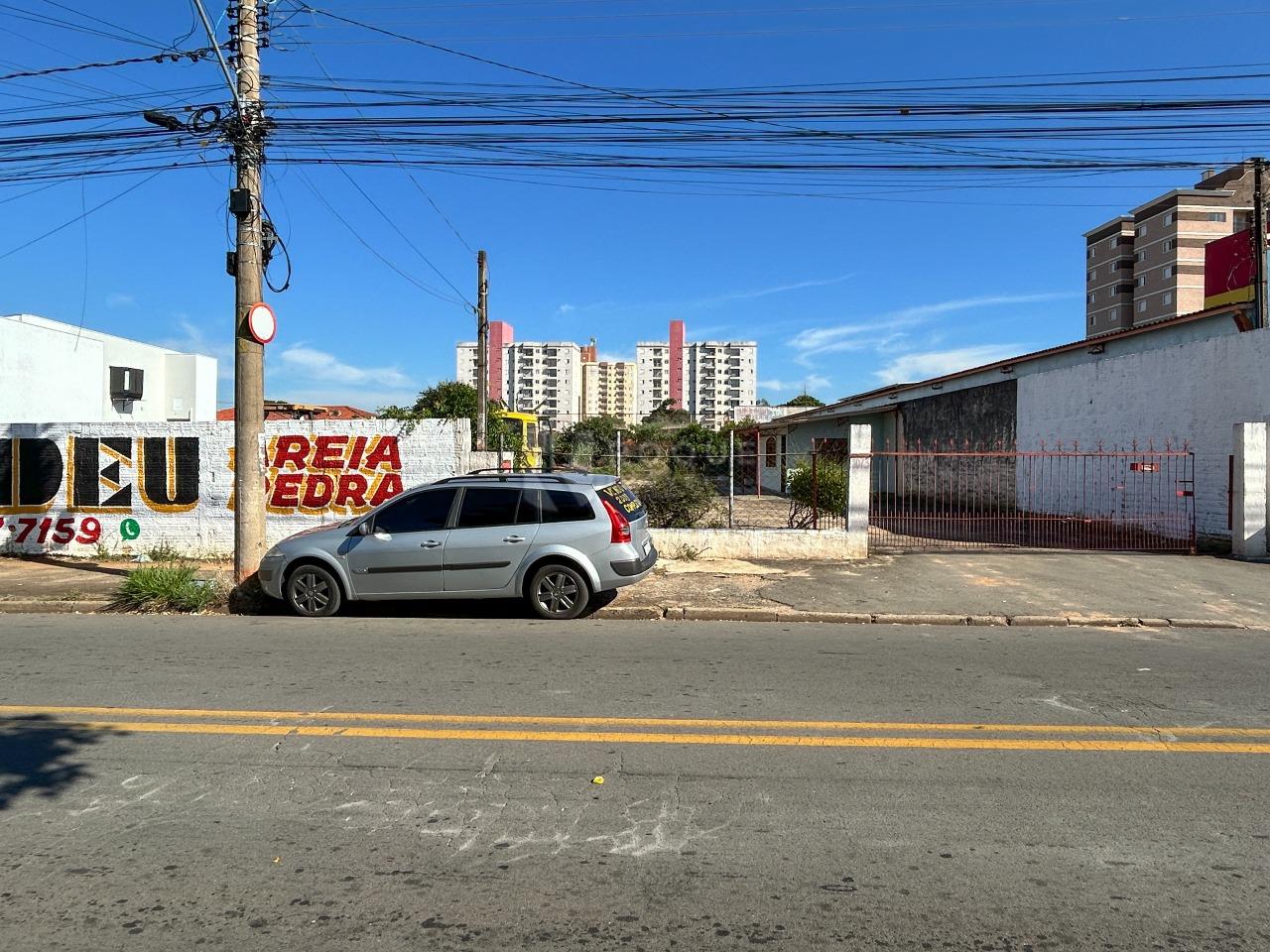 Terreno para aluguel no bairro Chácaras Antonieta: Fachada 