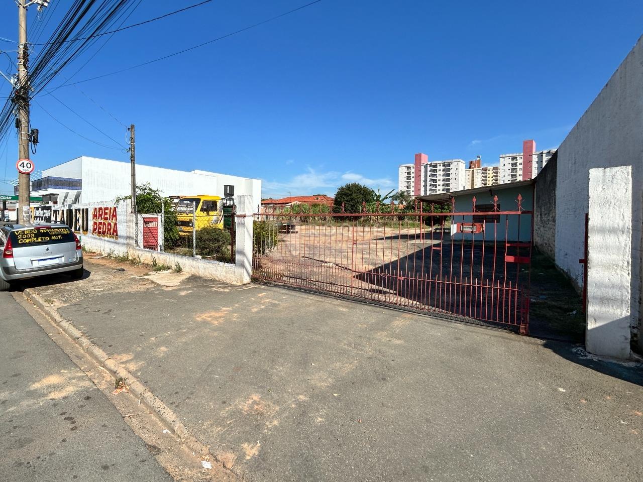 Terreno para aluguel no bairro Chácaras Antonieta: Fachada 