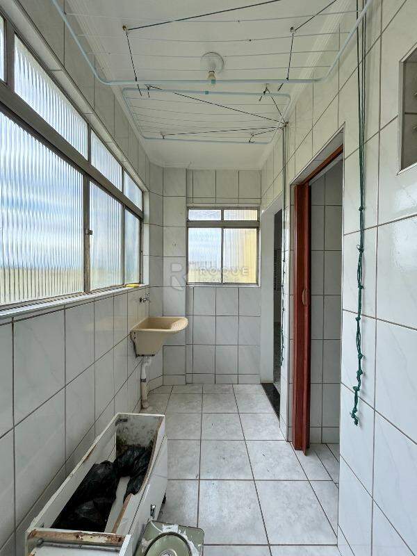 Apartamento para aluguel no bairro Cidade Jardim: Área de serviço 