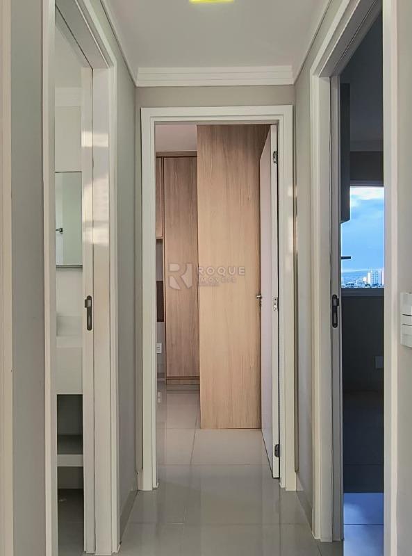 Apartamento para aluguel no bairro Jardim Parque Novo Mundo: Hal