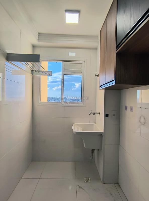 Apartamento para aluguel no bairro Jardim Parque Novo Mundo: Lavanderia