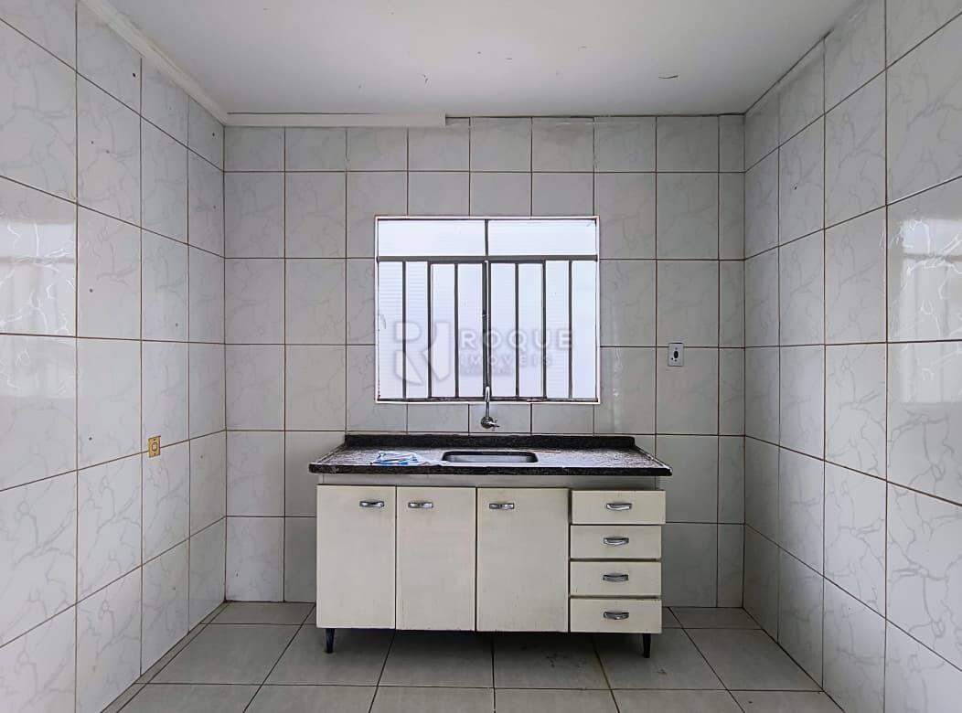 Casa Residencial para aluguel no bairro Jardim Planalto: Cozinha 