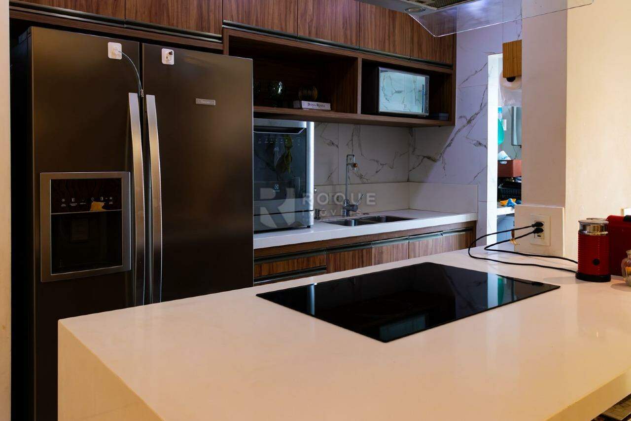 Apartamento à venda no bairro Vila Santa Rosália: COZINHA