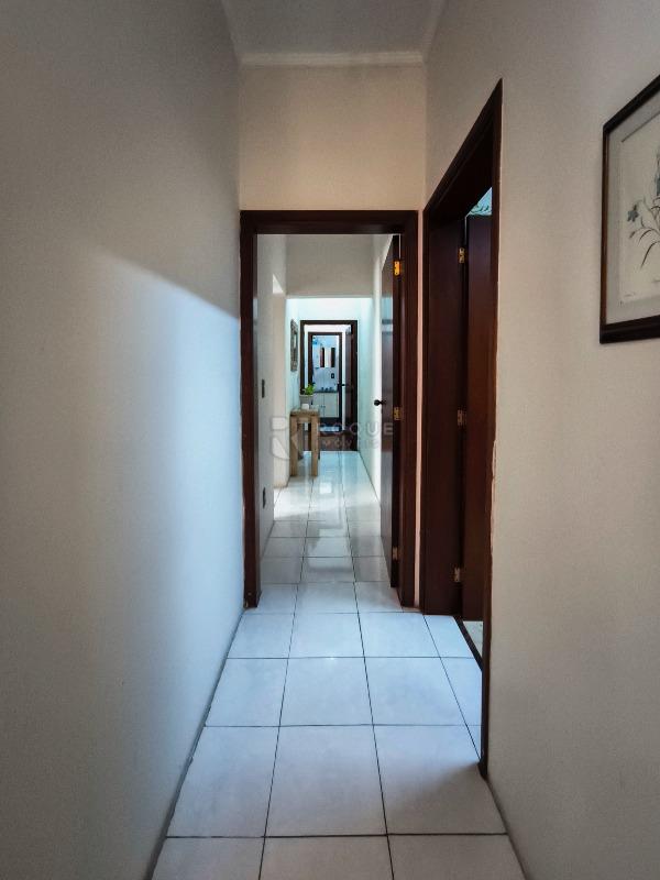 Apartamento à venda no bairro Vila Independência: CORREDOR INTERNO