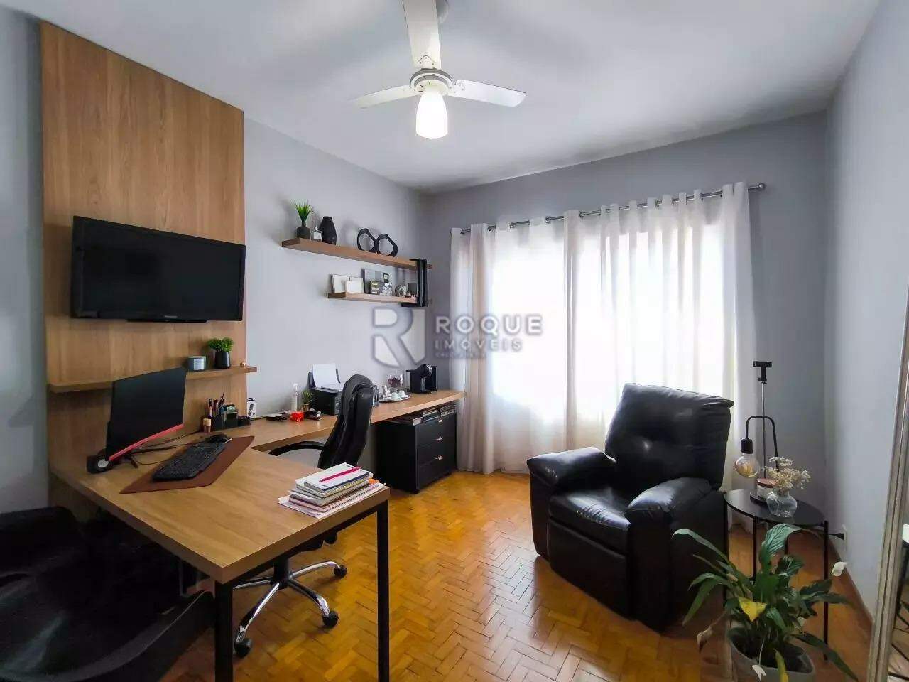 Prédio Comercial à venda no bairro CENTRO: Quarto