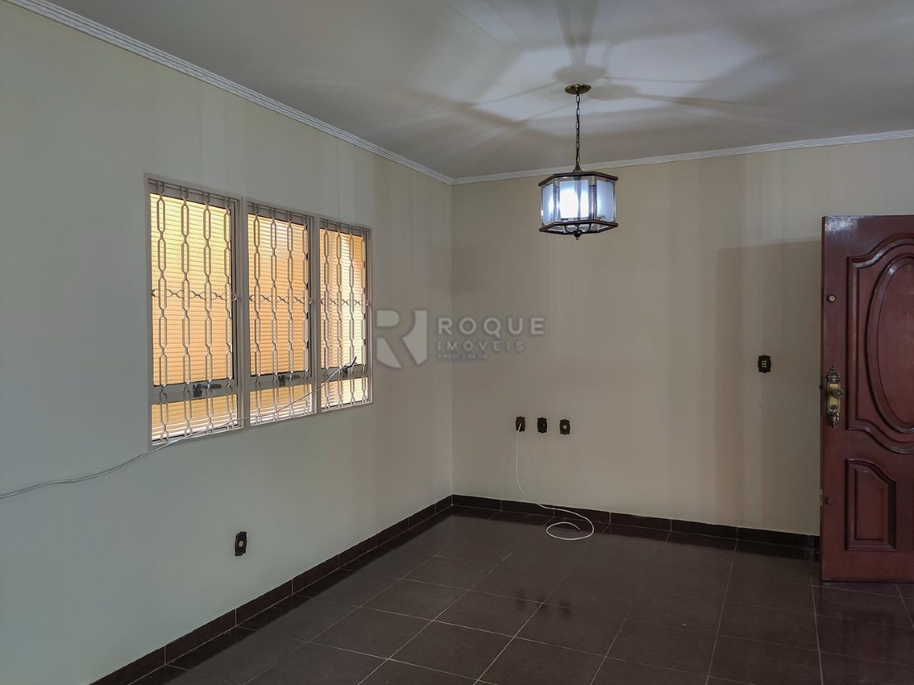 Casa Residencial à venda no bairro Vila Cristovam: Sala 