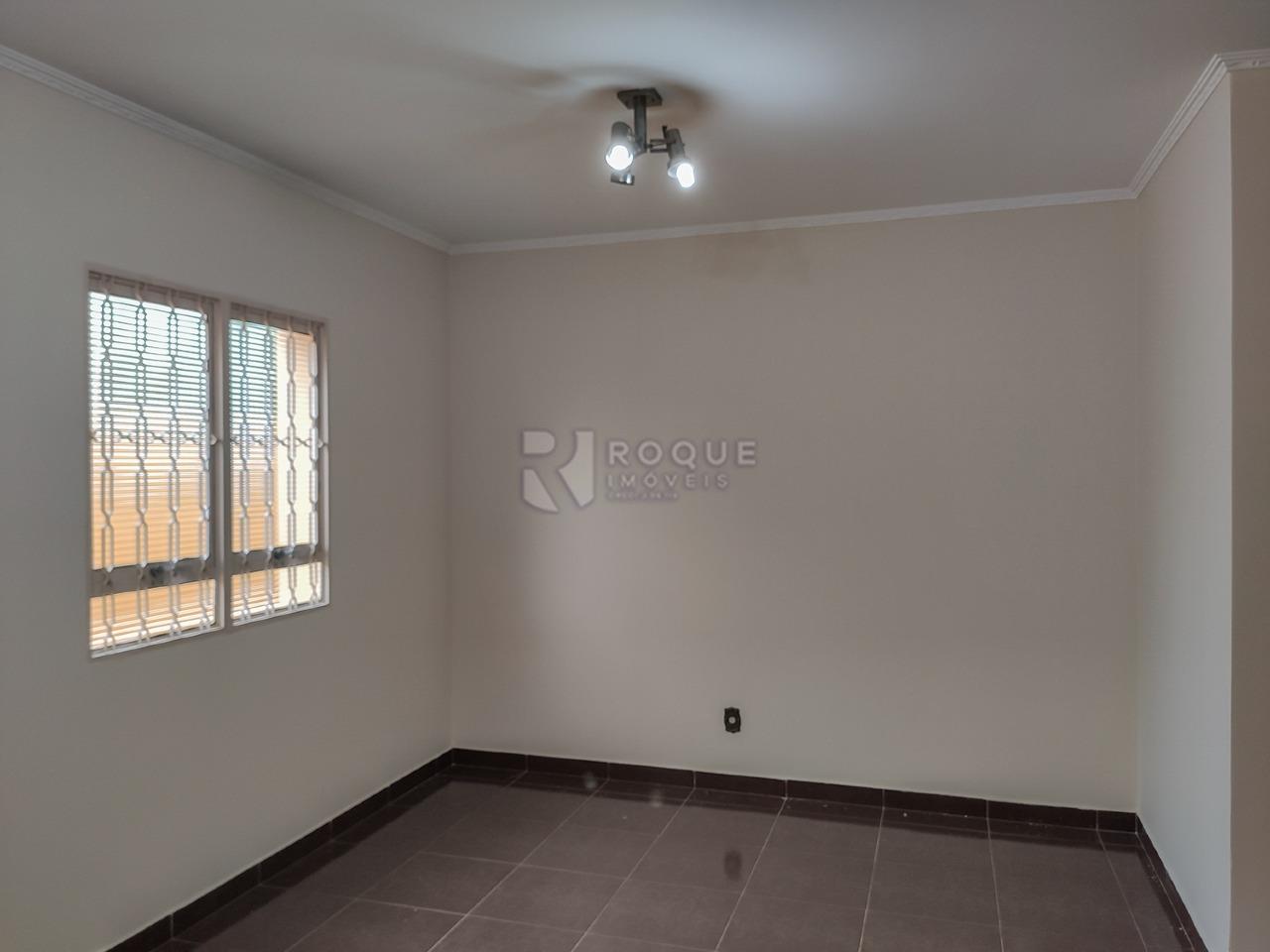 Casa Residencial à venda no bairro Vila Cristovam: Sala 