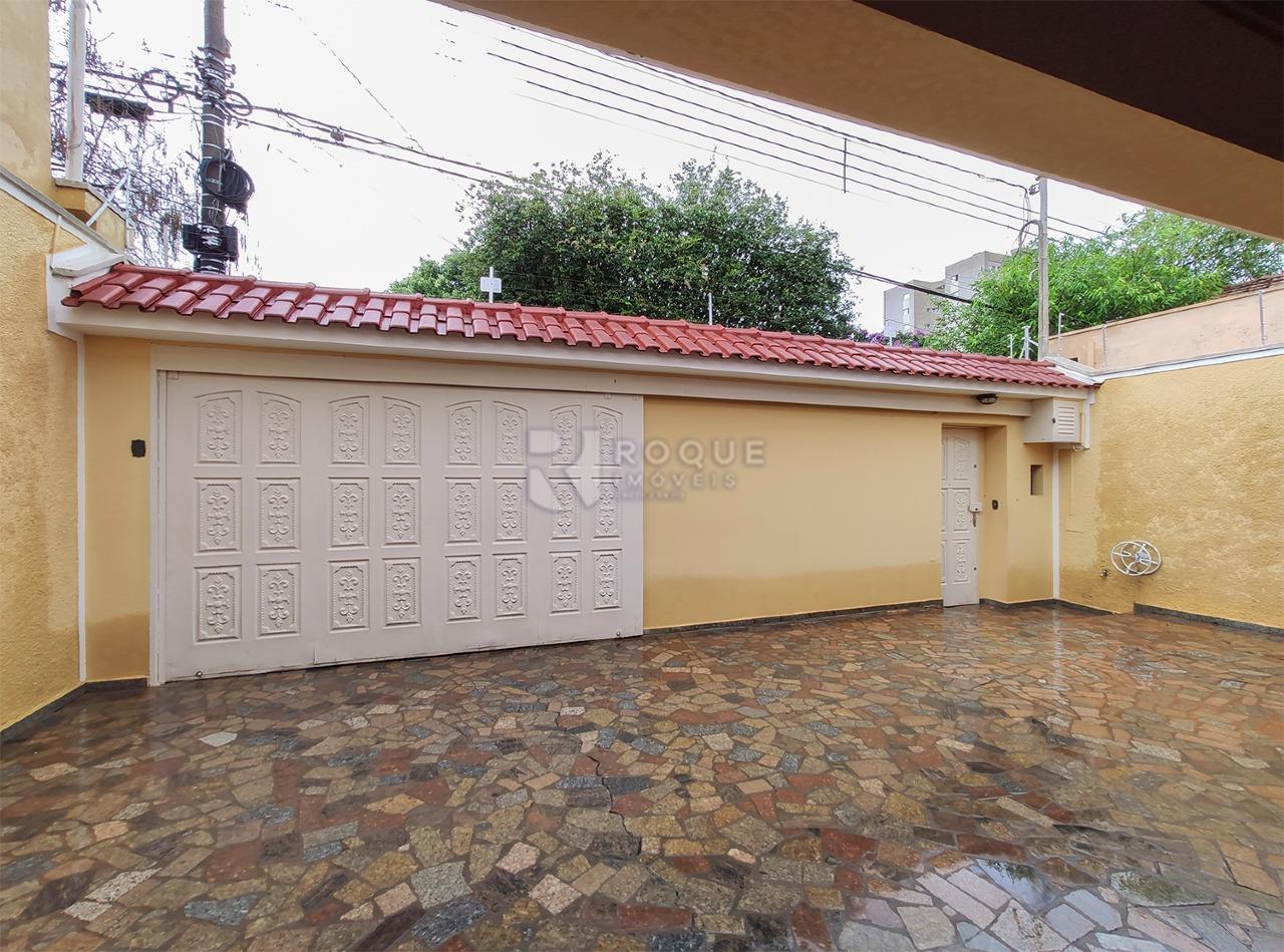 Casa Residencial à venda no bairro Vila Cristovam: Frente