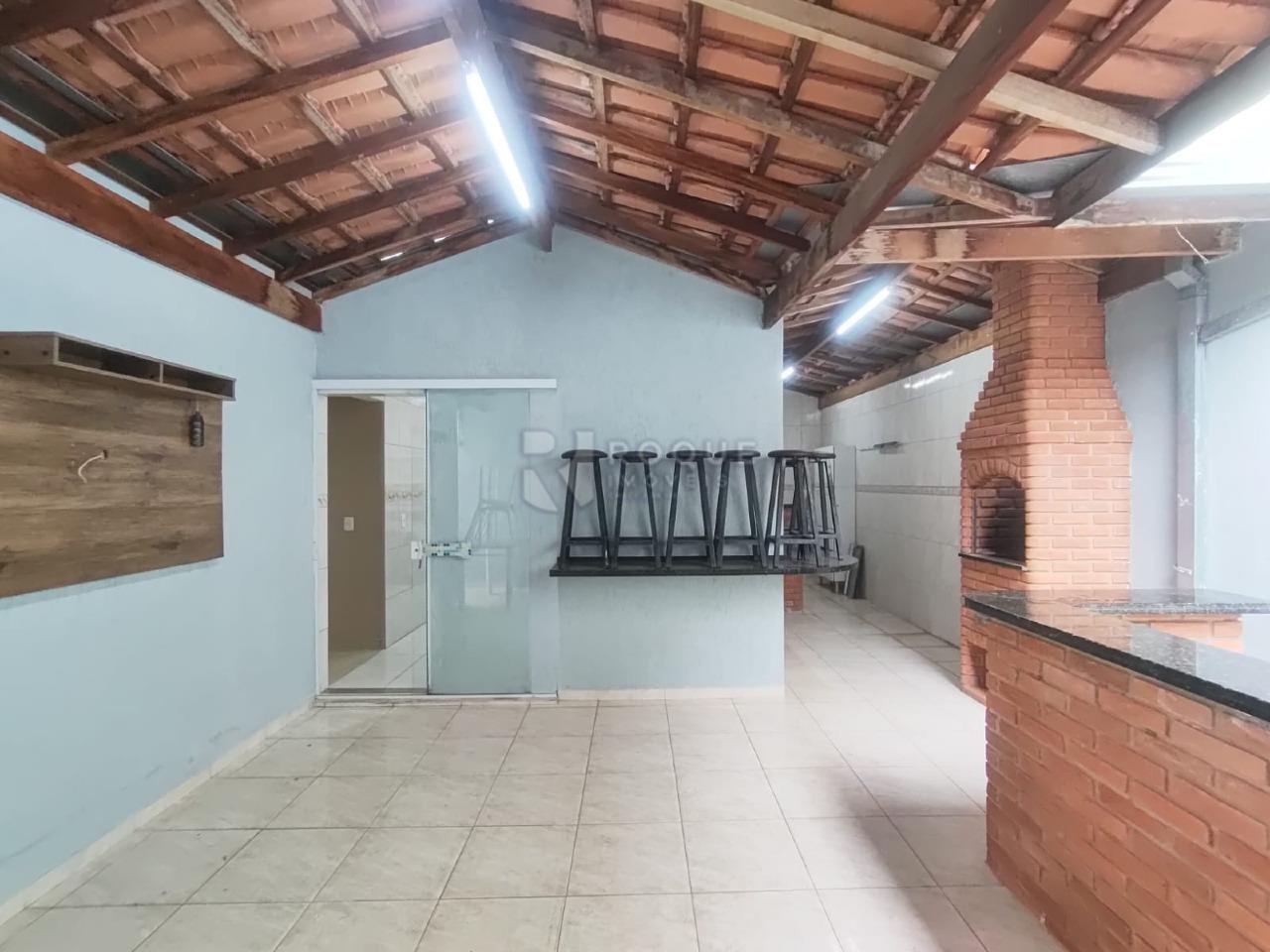 Casa Residencial para aluguel no bairro Residencial Recanto Verde: Churrasqueira