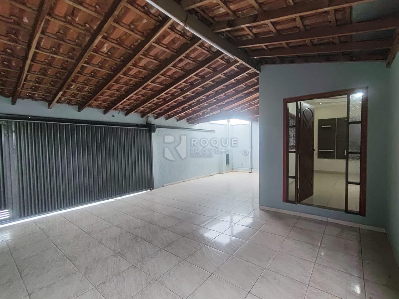 Casa Residencial para aluguel no bairro Residencial Recanto Verde: Garagem